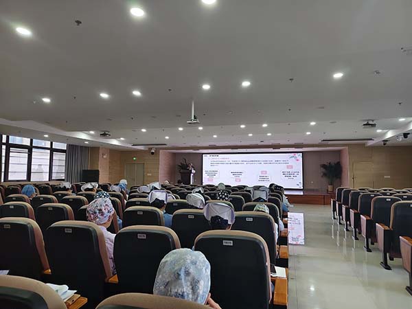 【抓规范 重落实 强服务】护理部组织护理管理专项组年度汇报,凝心聚力规划2026年护理新篇章